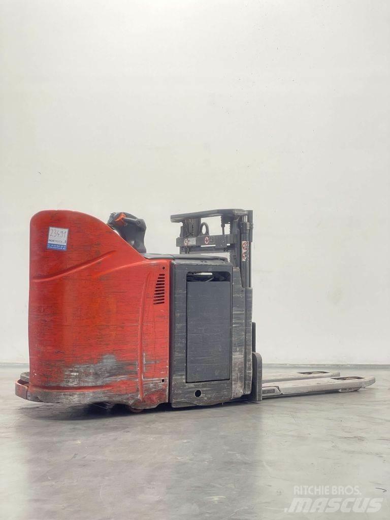 Linde D12HPSP-133 Transpallet uomo a terra
