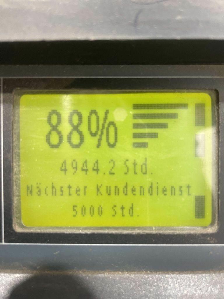 Linde D12HPSP-133 Transpallet uomo a terra