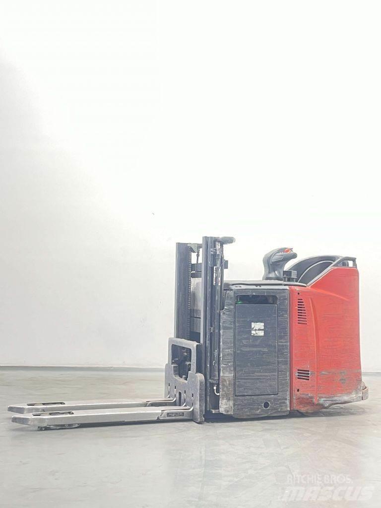 Linde D12HPSP-133 Transpallet uomo a terra