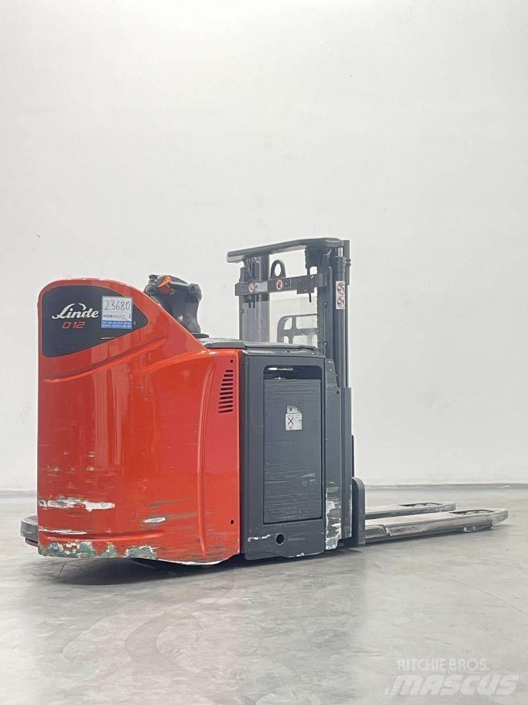 Linde D12HPSP-133 Transpallet uomo a terra