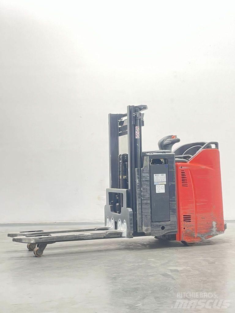 Linde D12SP-133 Transpallet uomo a terra