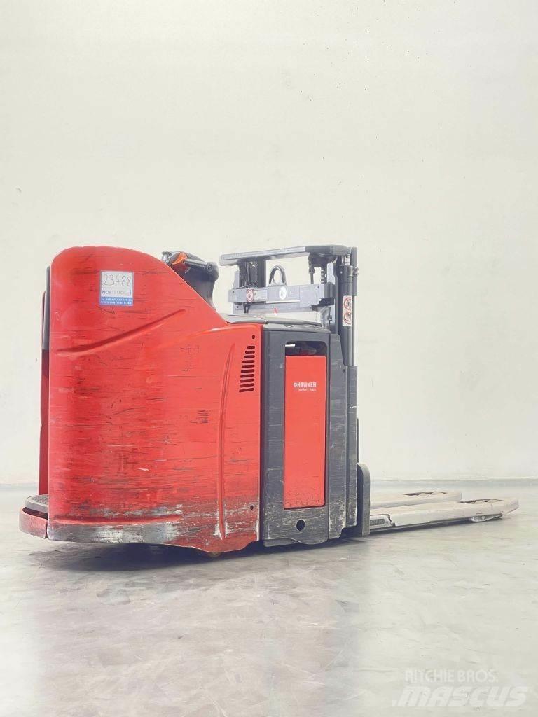 Linde D12SPHP-133 Transpallet uomo a terra