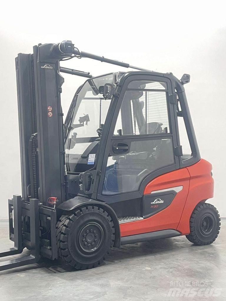 Linde H30D-01-1202 Carrelli elevatori diesel