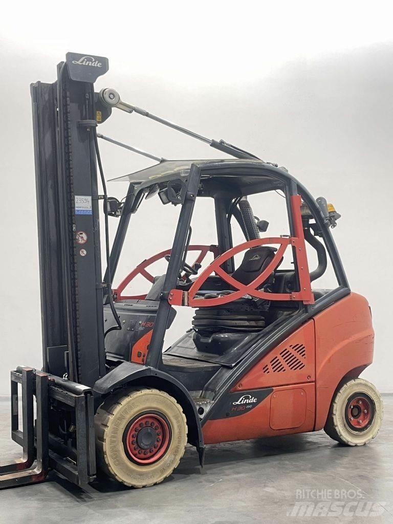 Linde H30D-02-393 Carrelli elevatori diesel