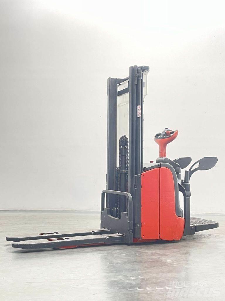 Linde L14AP-372 Transpallet uomo a terra