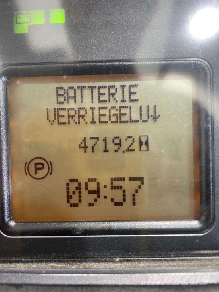 Linde R16-01-1120 Carrello retrattile