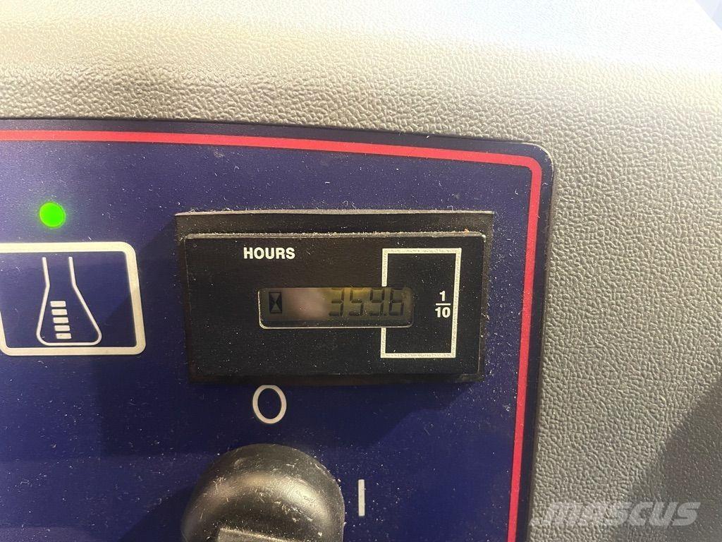 Nilfisk BA 551 CD Spazzatrici