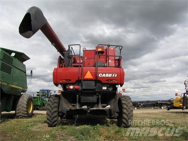Case IH 7088 Mietitrebbiatrici
