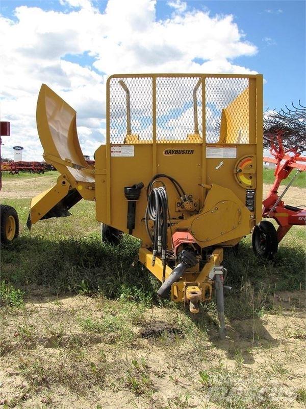 Haybuster 2650 Trinciatrici, tagliatrici e srotolatrici per balle