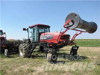 MacDon M150 Andanatori
