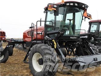 MacDon M155 Andanatori