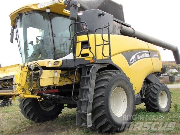 New Holland CX860 Mietitrebbiatrici