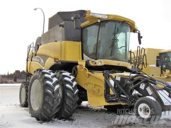 New Holland CX860 Mietitrebbiatrici