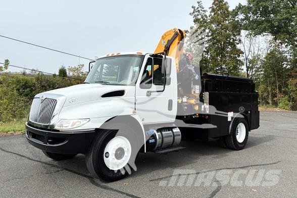 Effer 135/3S Gru per legname