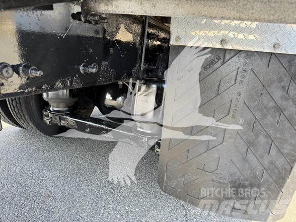 Hiab 225E-6 Gru per legname