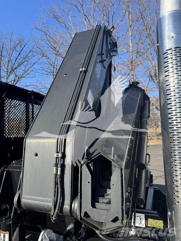 Hiab 300-6 Gru per legname