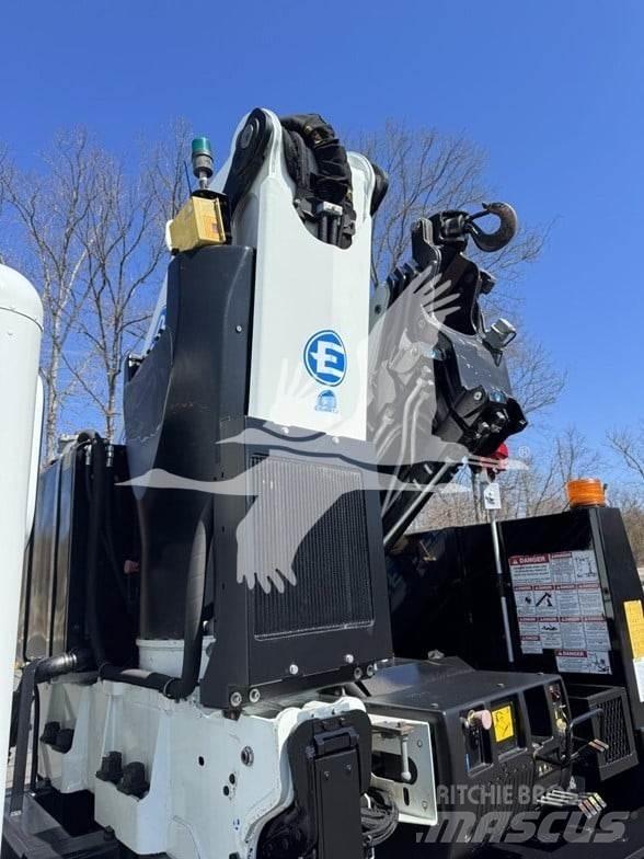 Peterbilt 348 Camion con sponde ribaltabili