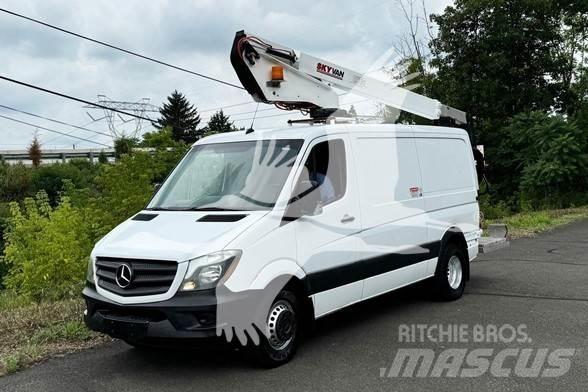 Skyvan UVN35A Piattaforme autocarrate