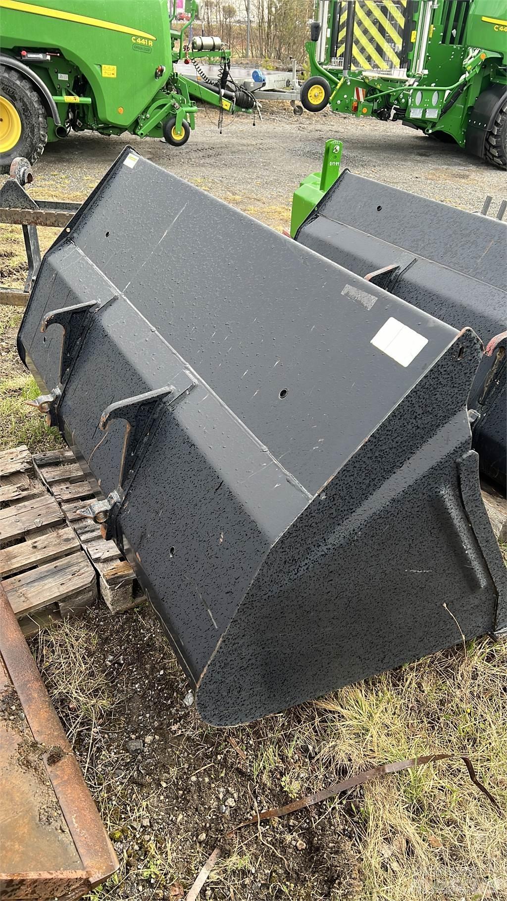 Ålö HDV skopa 210 Altri attacchi e componenti