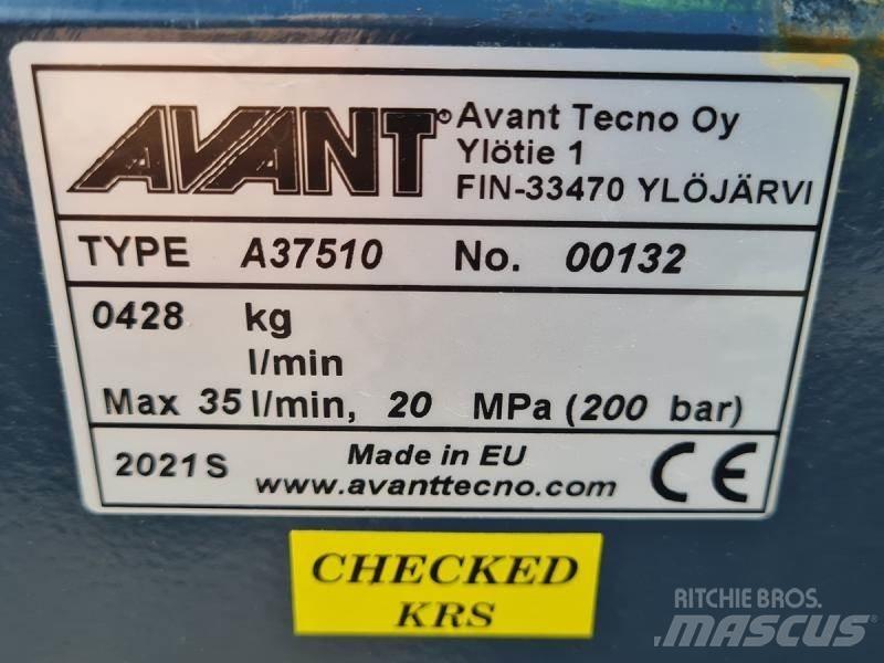 Avant Grävaggregat 260 Mini Pale Gommate