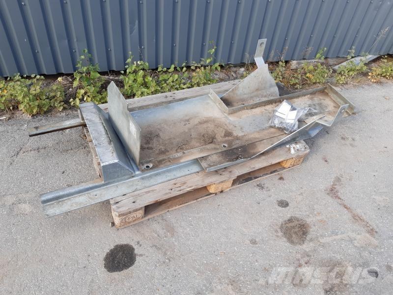  BUKPLÅT MF 5420 Altri accessori per trattori