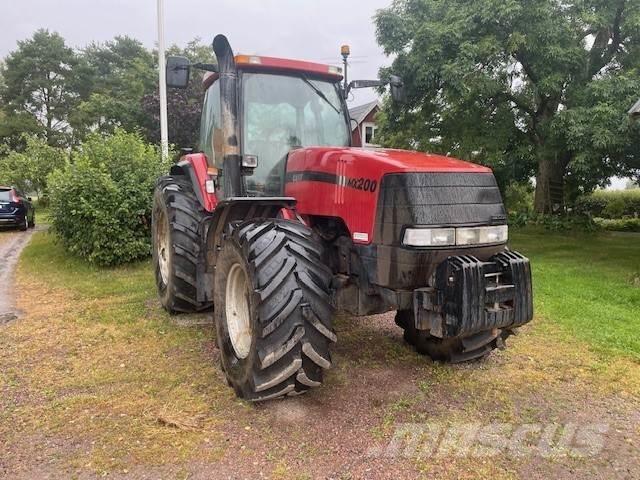 Case IH MX 200 TRAKTOR Trattori