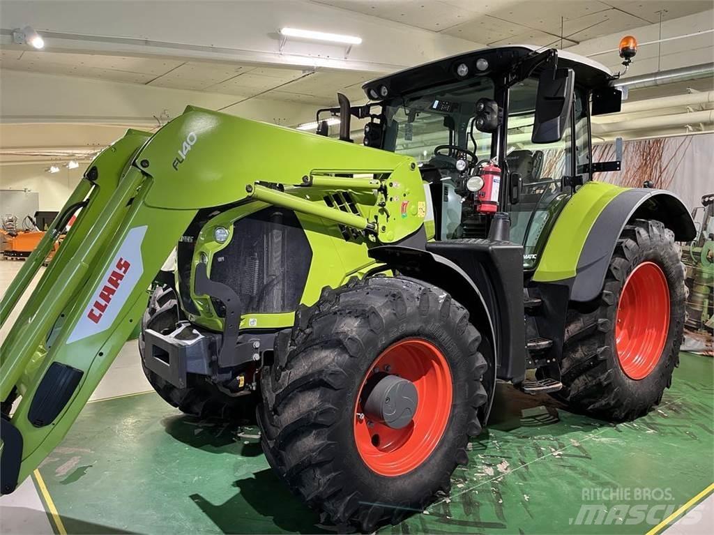 CLAAS Arion 660 Trattori
