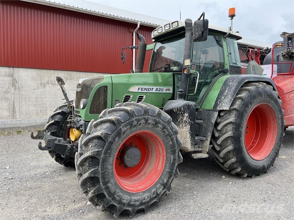 Fendt 820 TRAKTOR Trattori