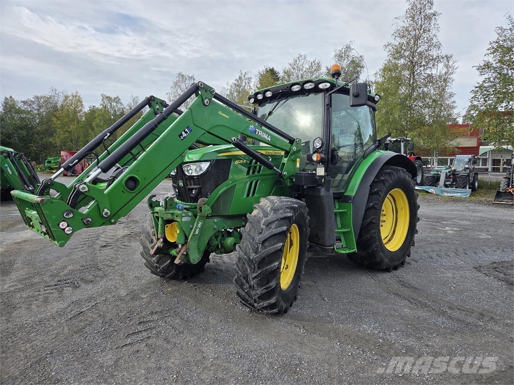 John Deere 6125R Trattori