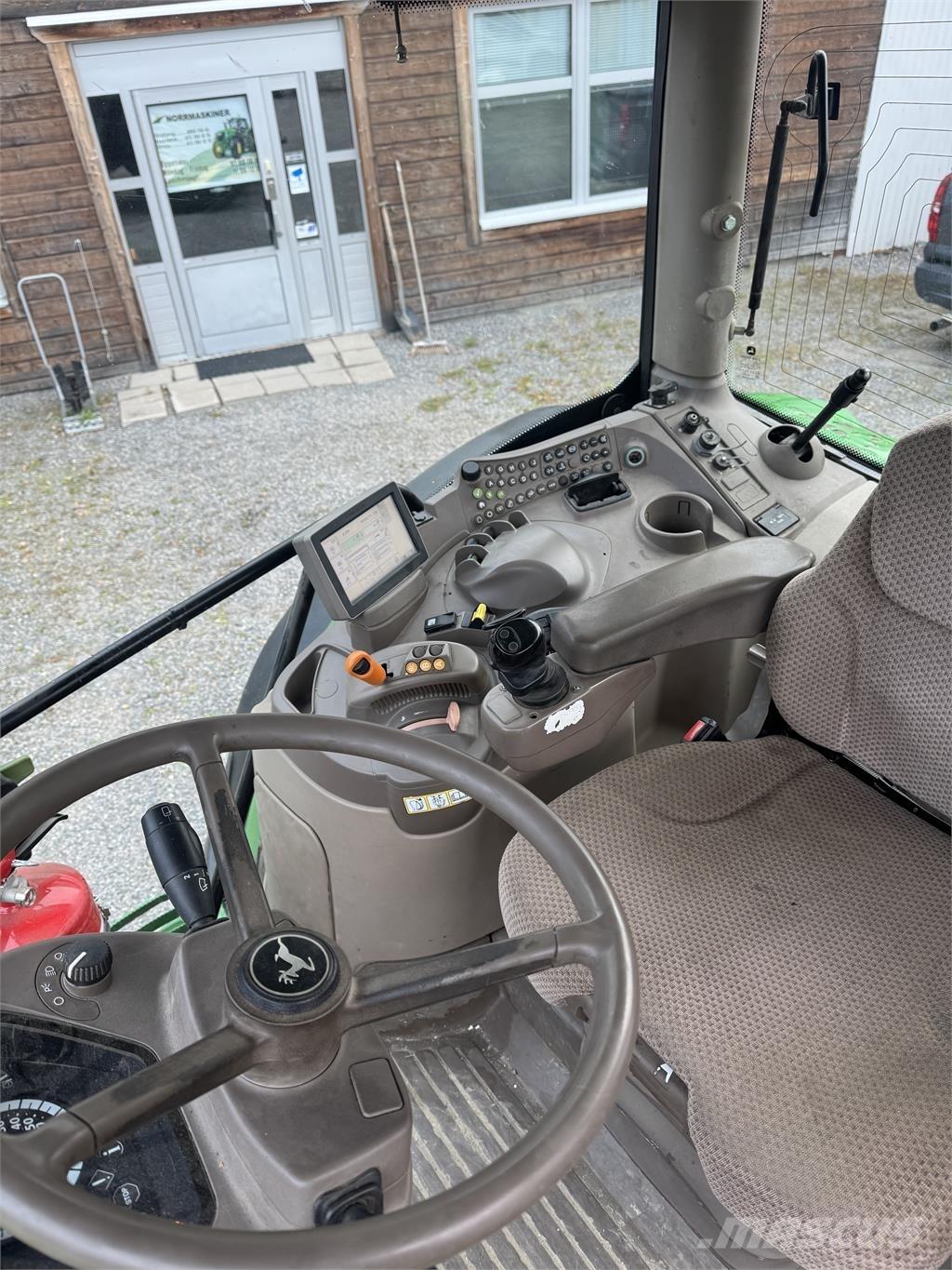 John Deere 6140R Trattori