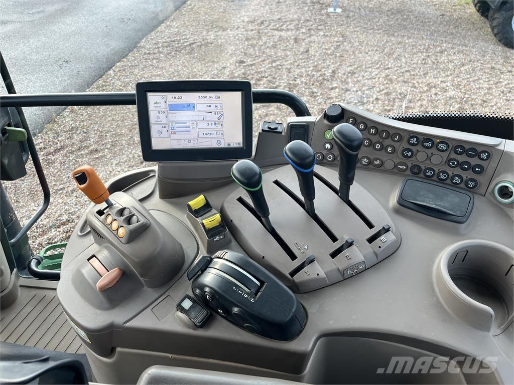 John Deere 6140R Trattori