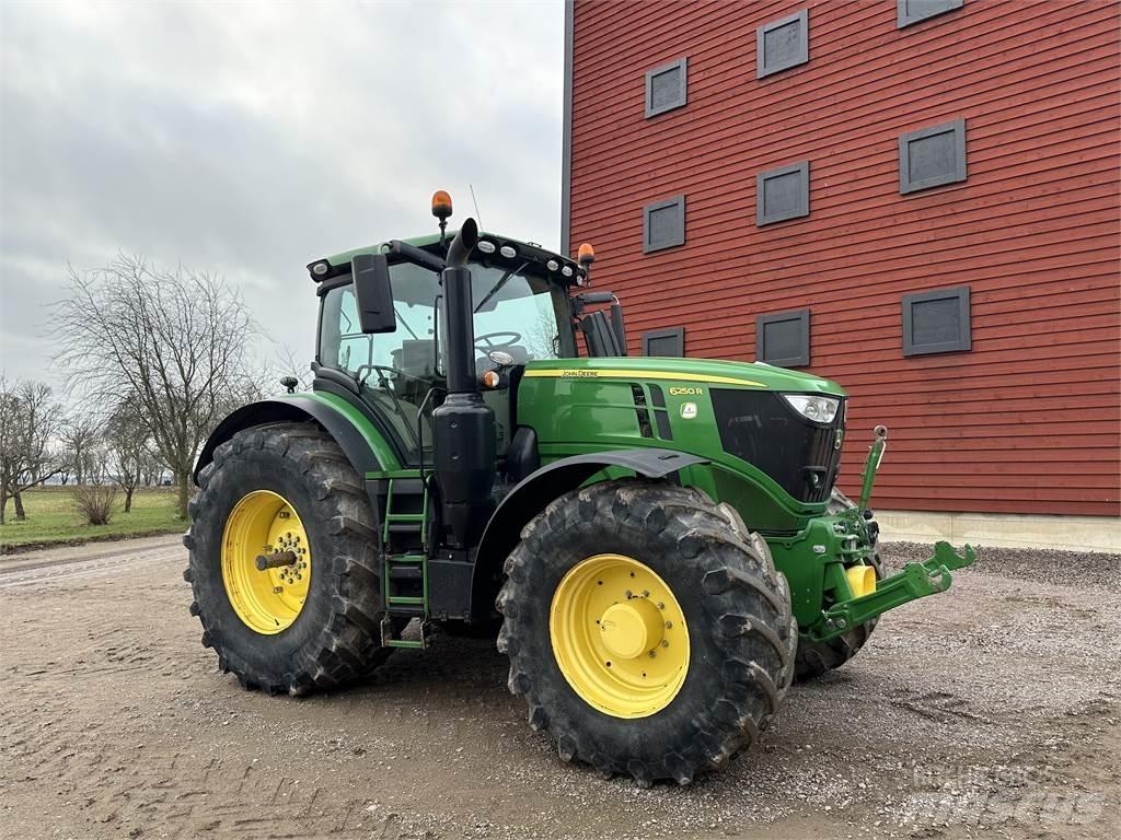 John Deere 6250R Trattori