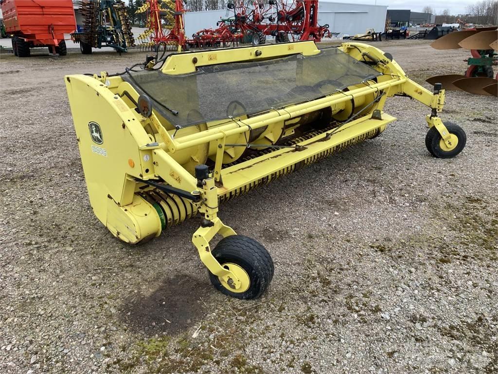 John Deere 640C Pick-up Accessori per motofalciatrici