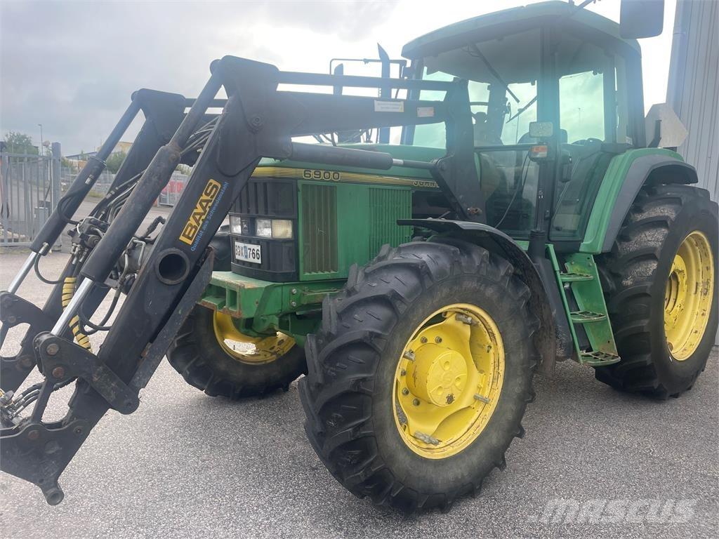 John Deere 6900 TRAKTOR Trattori