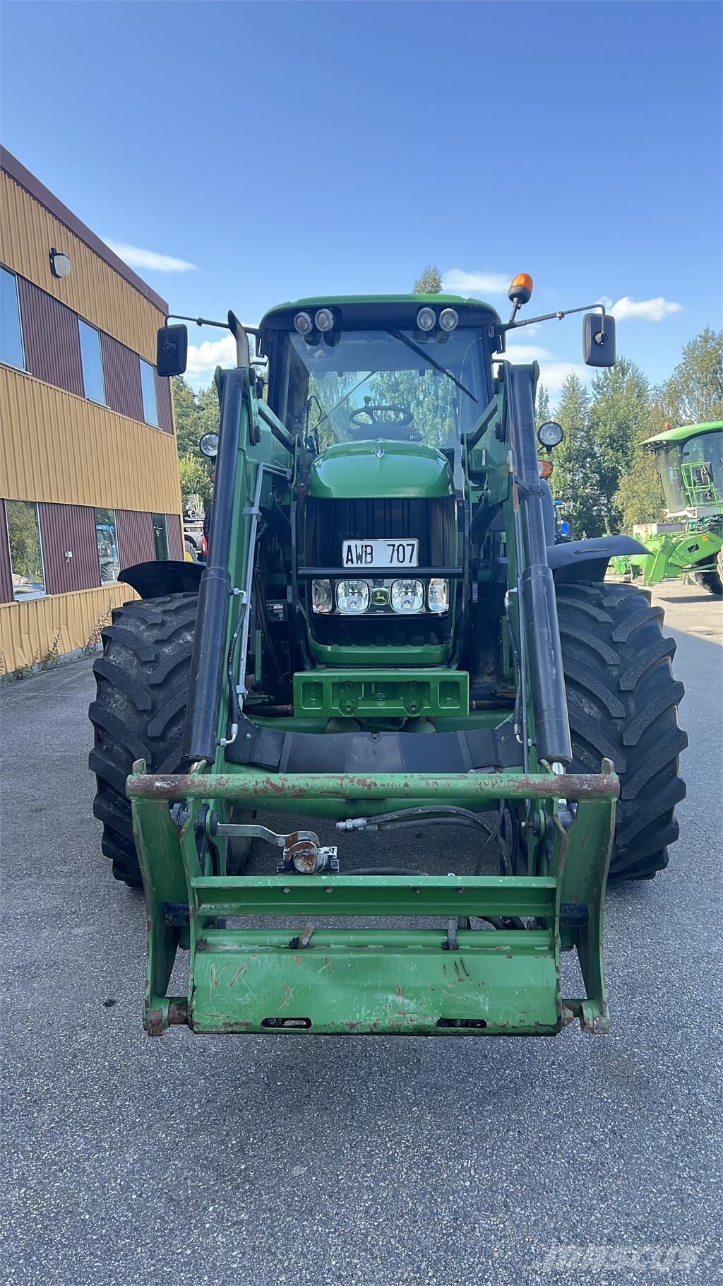 John Deere 7530 Premium Trattori