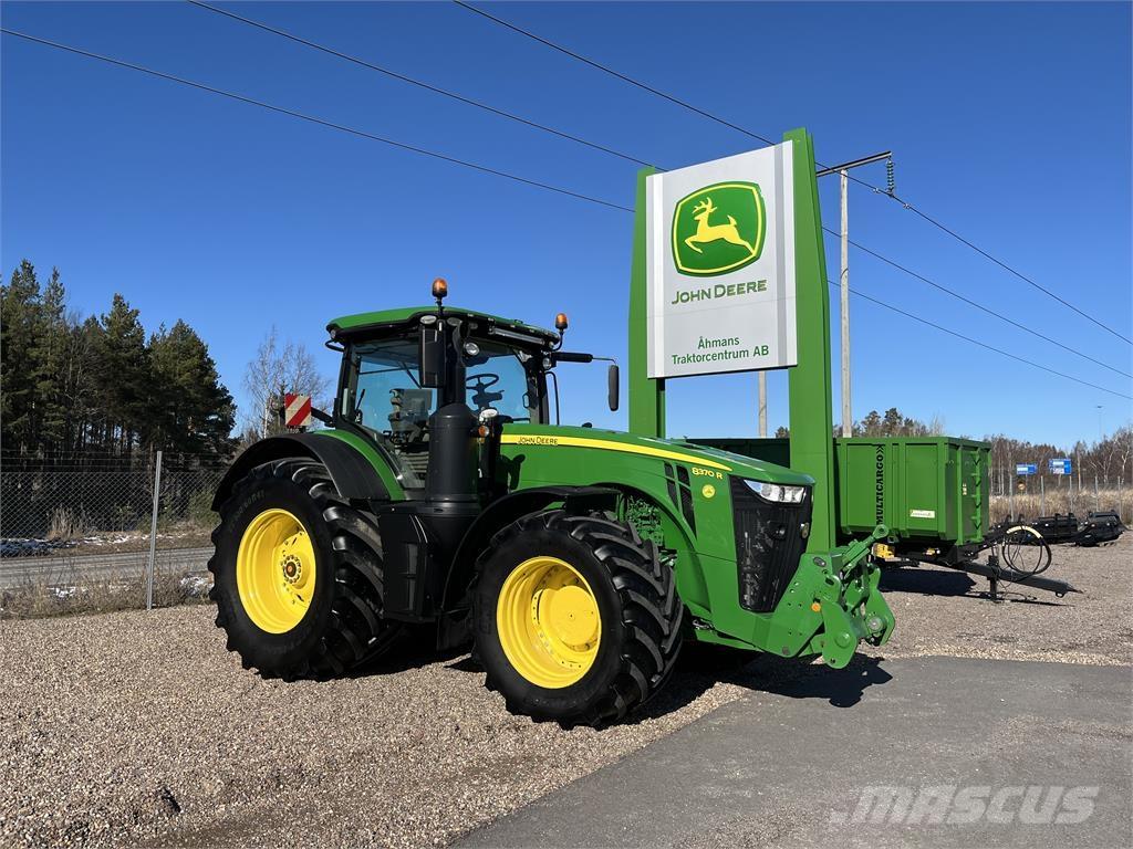 John Deere 8370R Trattori