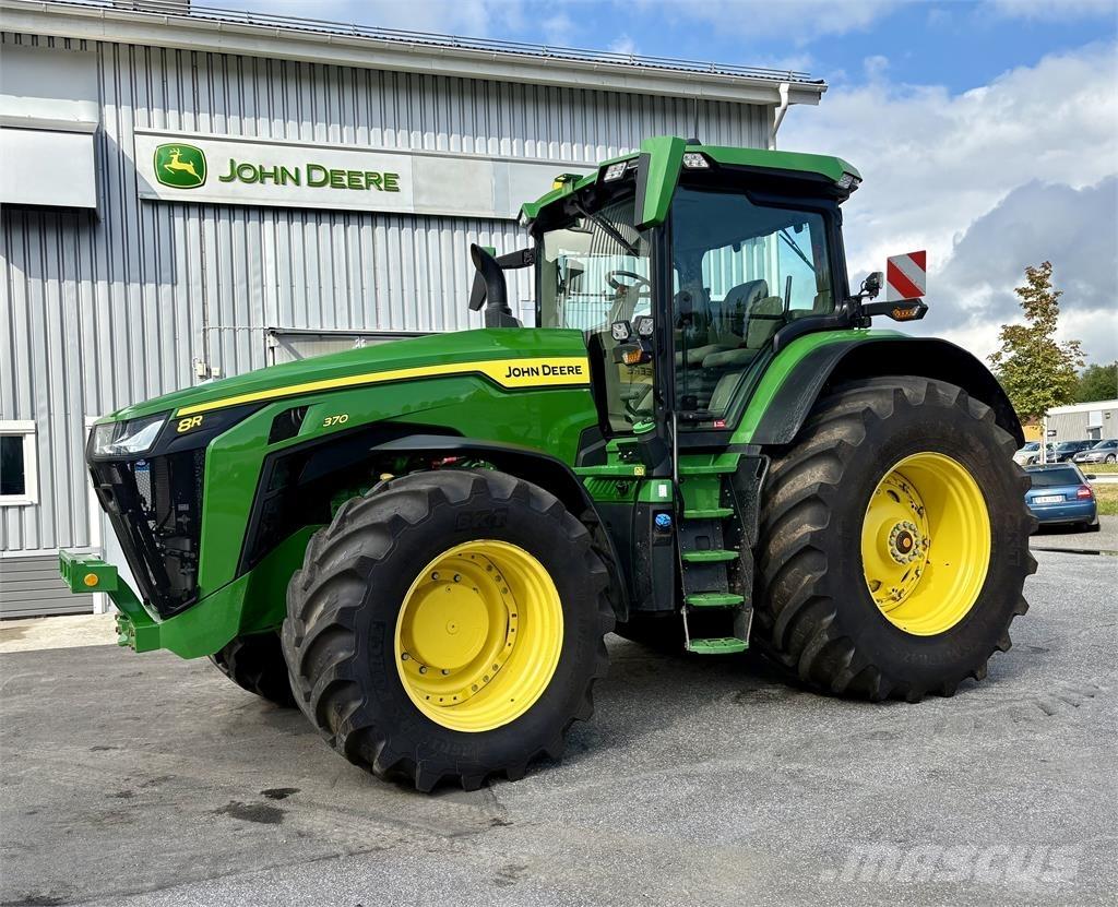 John Deere 8R 370 Trattori