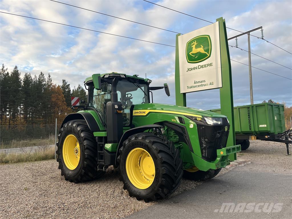 John Deere 8R 370 Trattori