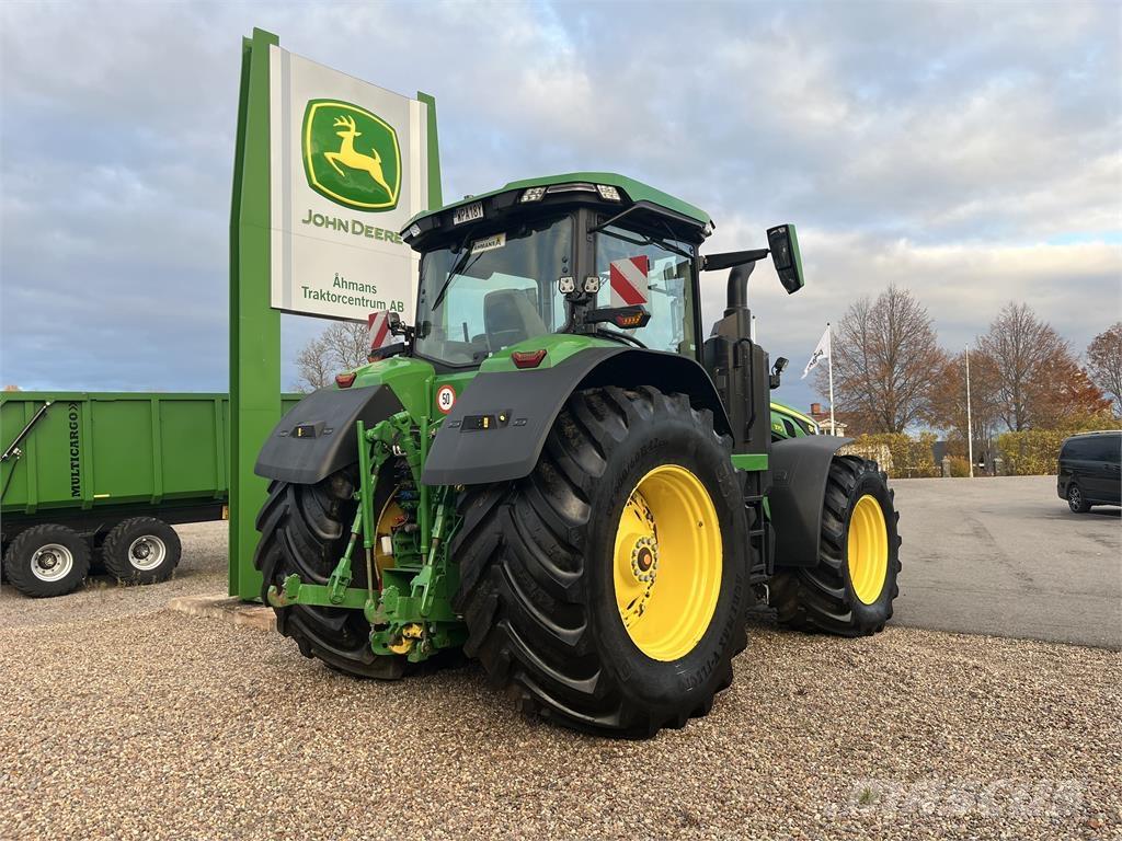 John Deere 8R 370 Trattori