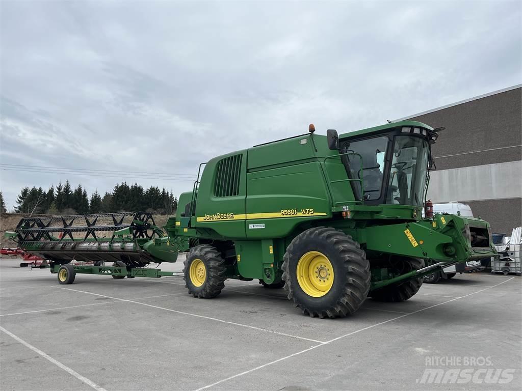 John Deere 9560i WTS Mietitrebbiatrici