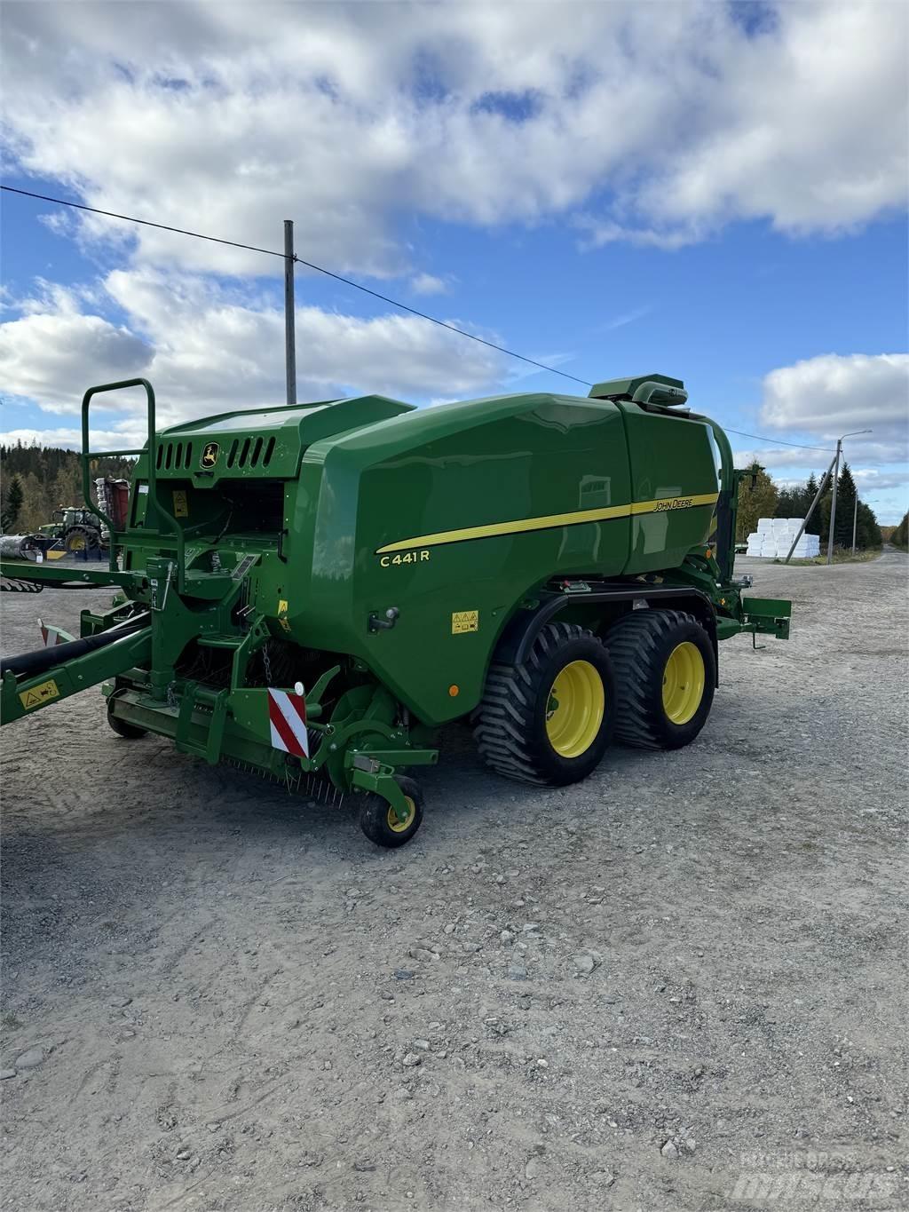 John Deere C441R boggie Altri macchinari per falciare e trinciare