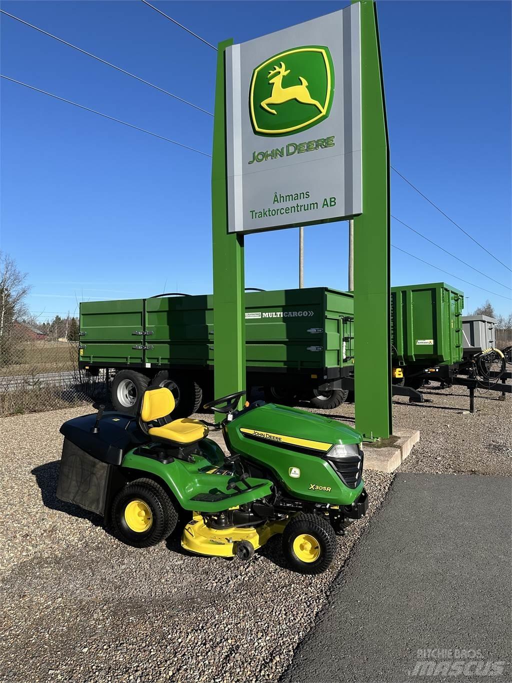 John Deere X350R Manutenzione verde e strade – Altro