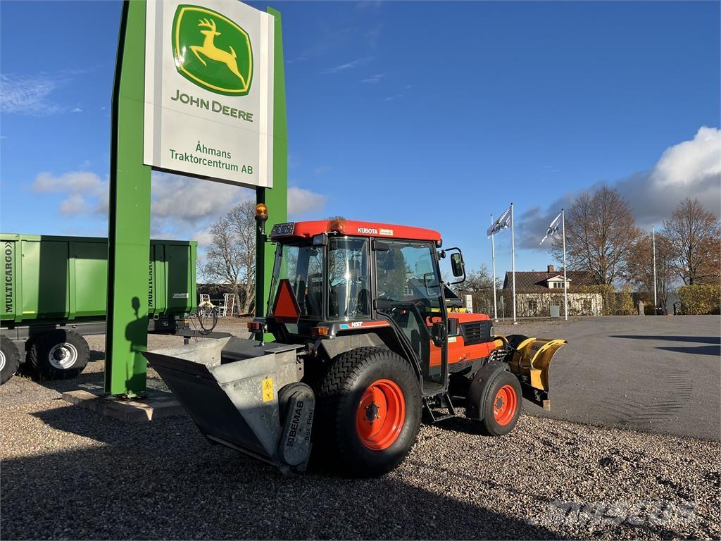 Kubota L4200 Manutenzione verde e strade – Altro