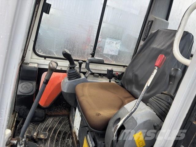 Kubota U35-3 a Escavatori cingolati