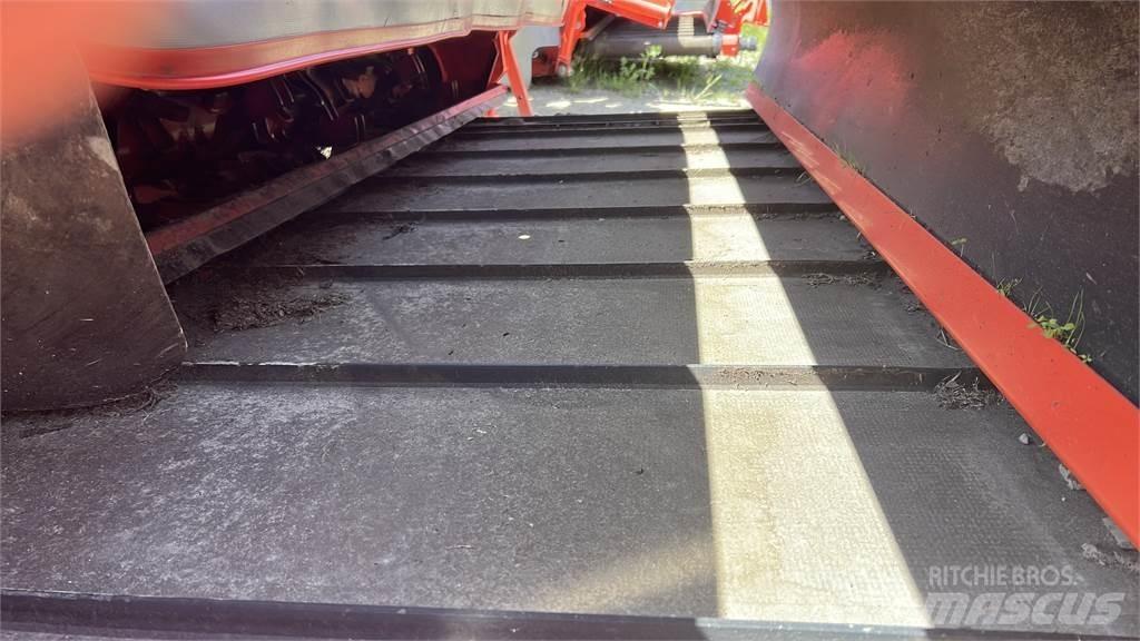 Kuhn FC9330RA butterfly Altri macchinari per falciare e trinciare