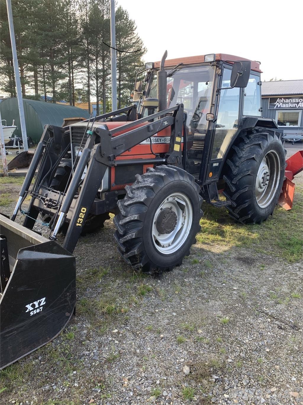 Massey Ferguson 365 4WD Trattori
