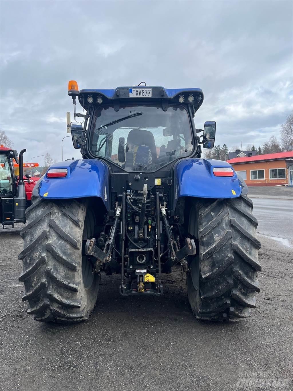 New Holland T7.225 Trattori