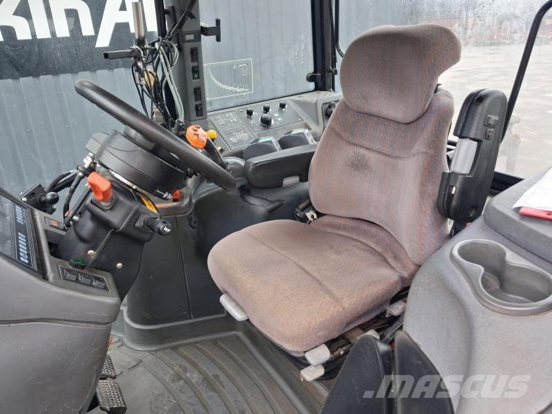 New Holland TM 190 Trattori