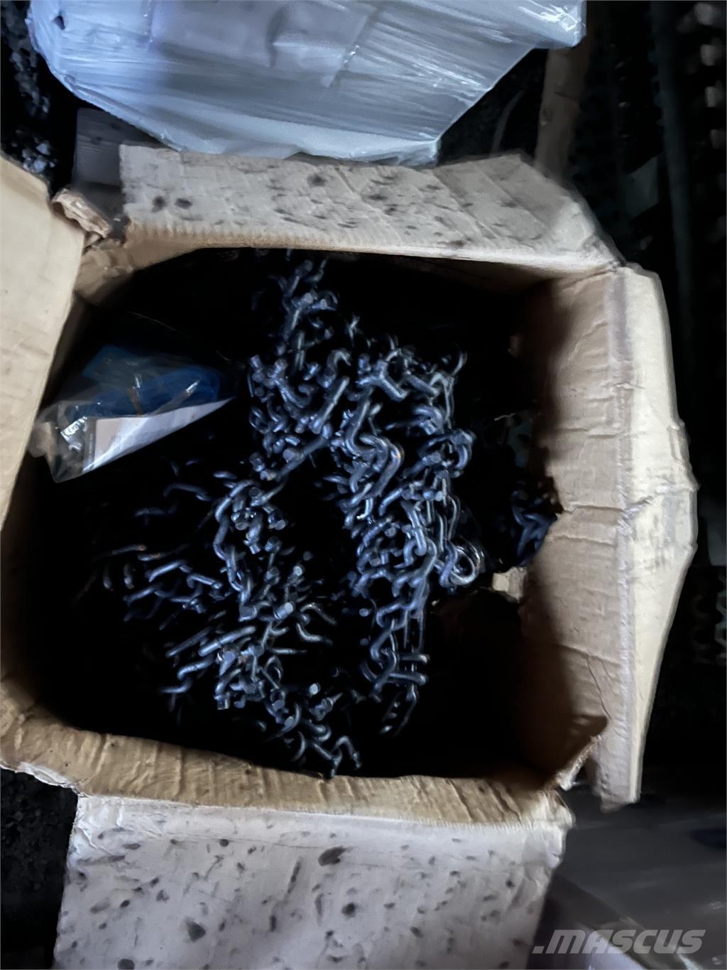 Ofa Snökedjor Pneumatici, ruote e cerchioni