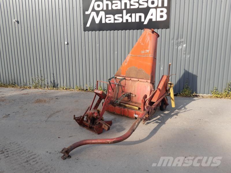  SLAGSLÅTTER TRASIG Falciatrici/cimatrici per pascoli